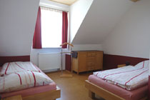 Schlafzimmer mit 2 Einzelbetten